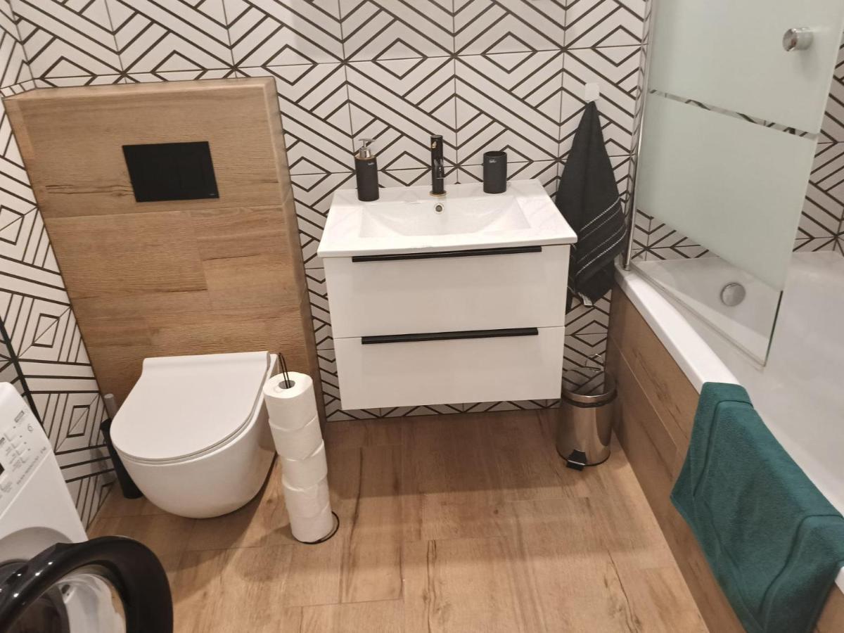 Olawa Chabrow Apartment Bagian luar foto